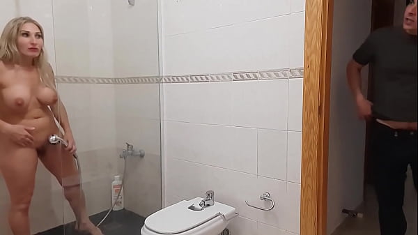 TATTOOED HOMEMADE MILF WITH BIG TITS FUCKED IN THE BATHROOM