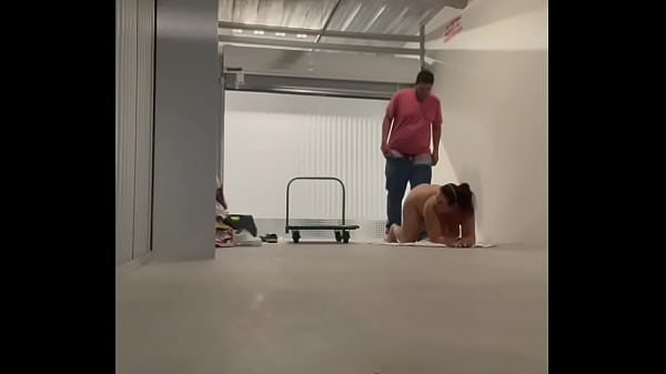 La Paisa gets pussy filled with cum in public twice by lucky guy
