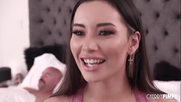 Big Ass Aria Lee is Slutty Stepdaughter Waiting to See Step Dad's Huge Cock