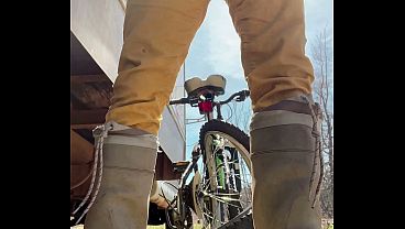 pee on the ground near truck wheel
